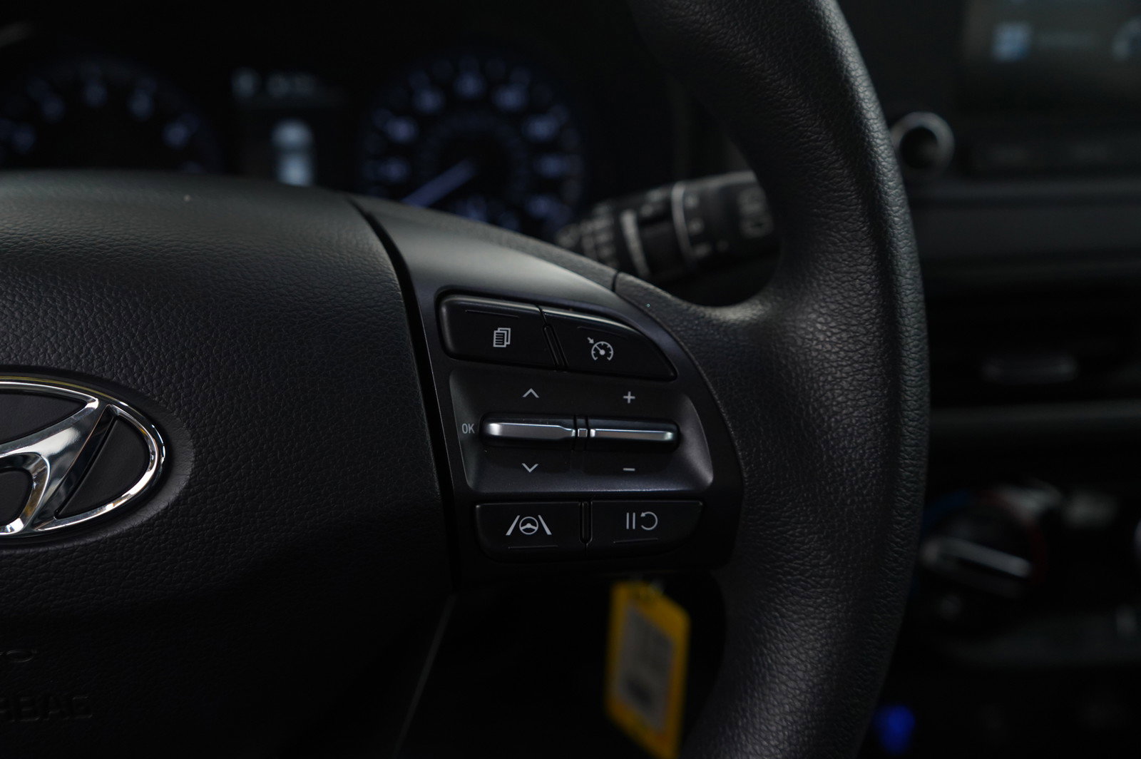 Used 2023 Hyundai Kona SE image 18