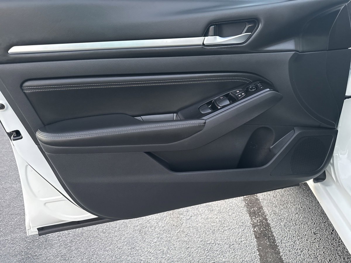 Used 2023 Nissan Altima 2.5 SL image 15