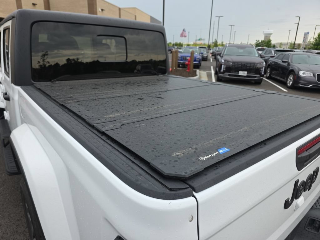 Used 2024 Jeep Gladiator Sport AWD/4WD image 20