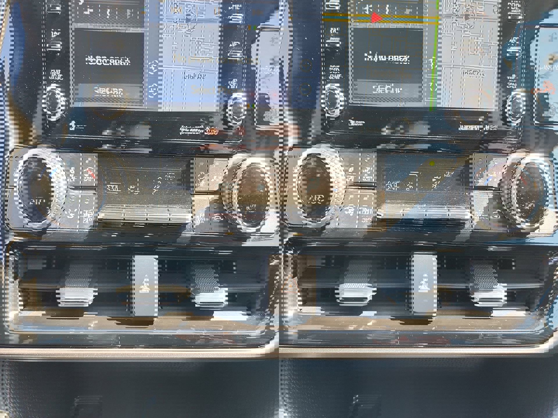 Used 2022 Toyota Highlander XLE image 17