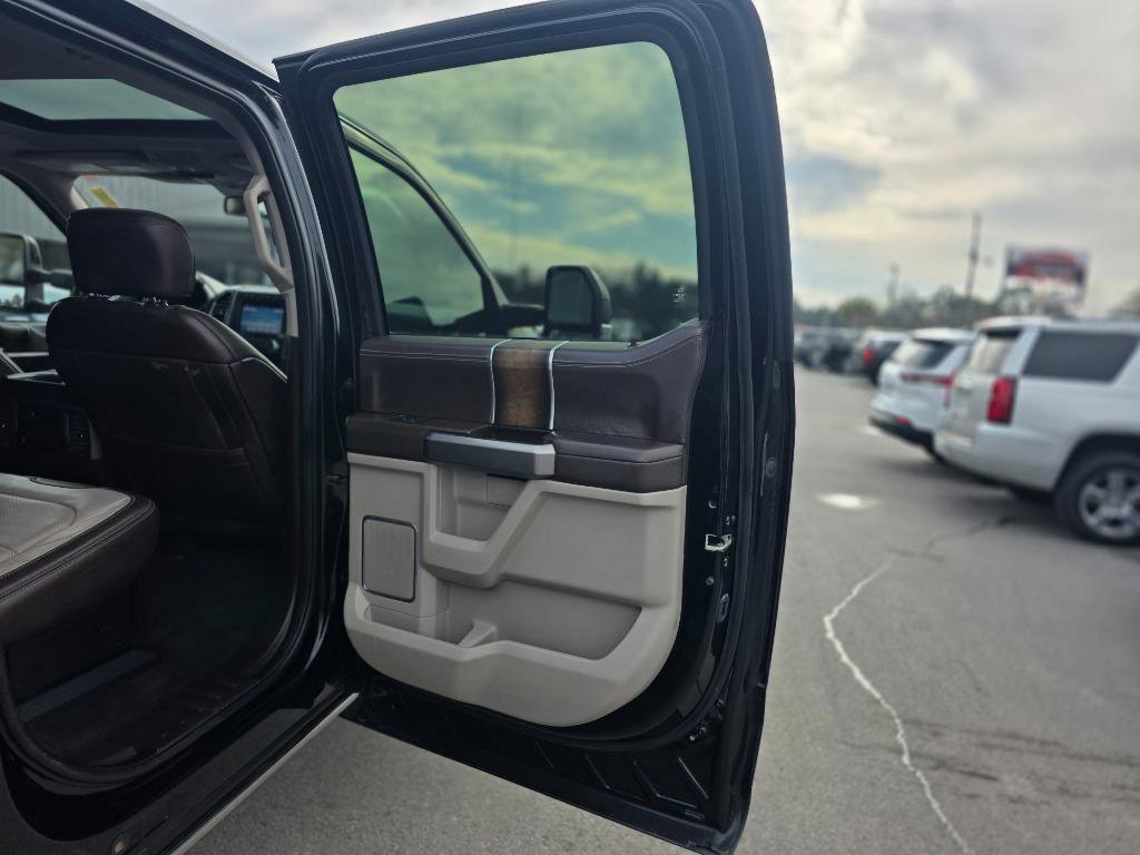 Used 2018 Ford F250 Limited image 15