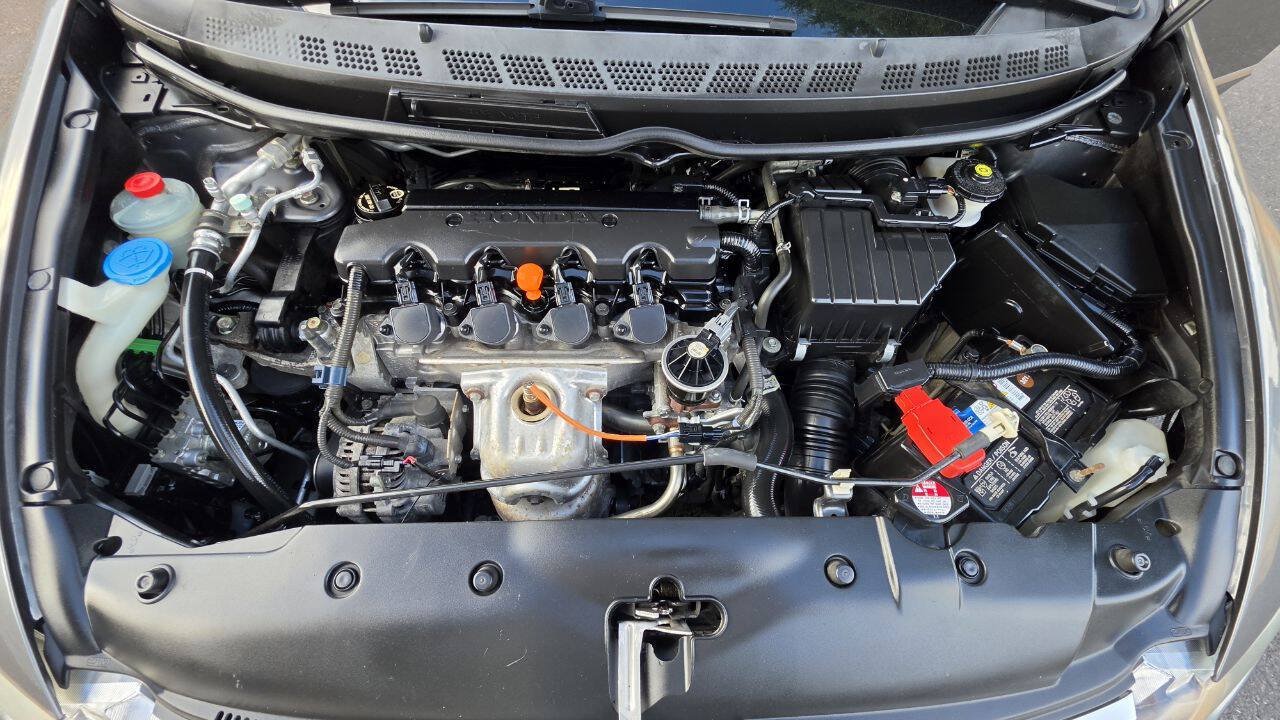 Used 2010 Honda Civic LX image 11