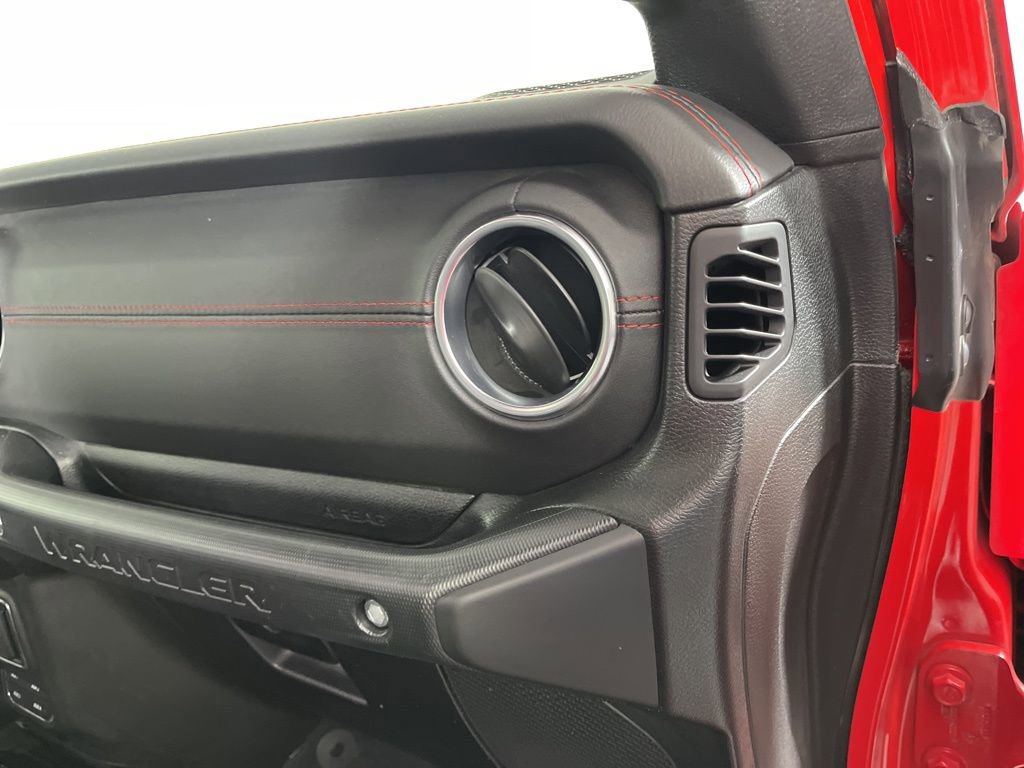 Used 2020 Jeep Wrangler Unlimited Rubicon w/ Quick Order Package 28Y Recon image 18