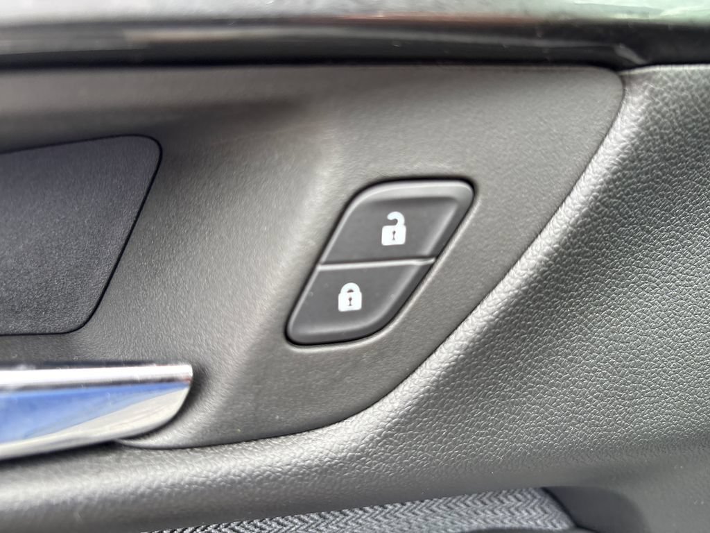 Certified 2025 Chevrolet TrailBlazer LT AWD/4WD image 13