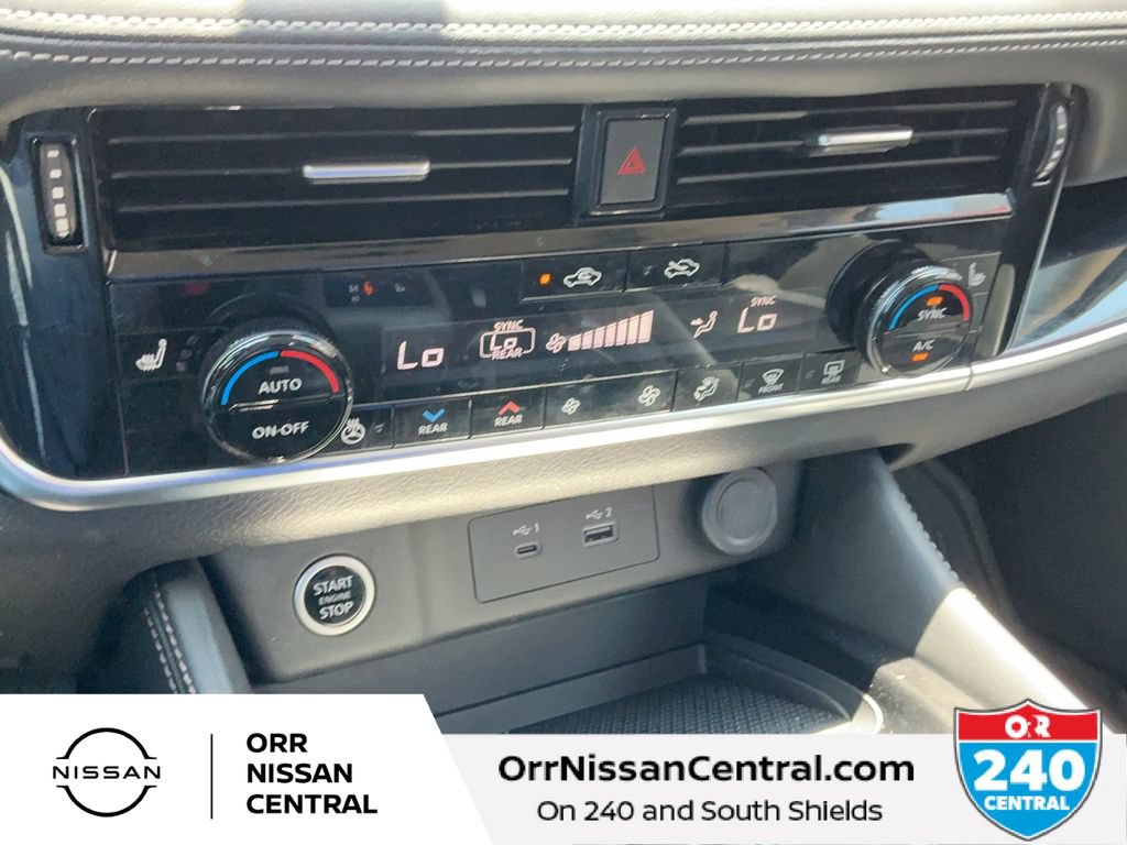 Used 2023 Nissan Rogue SL w/ SL Premium Package FWD image 24