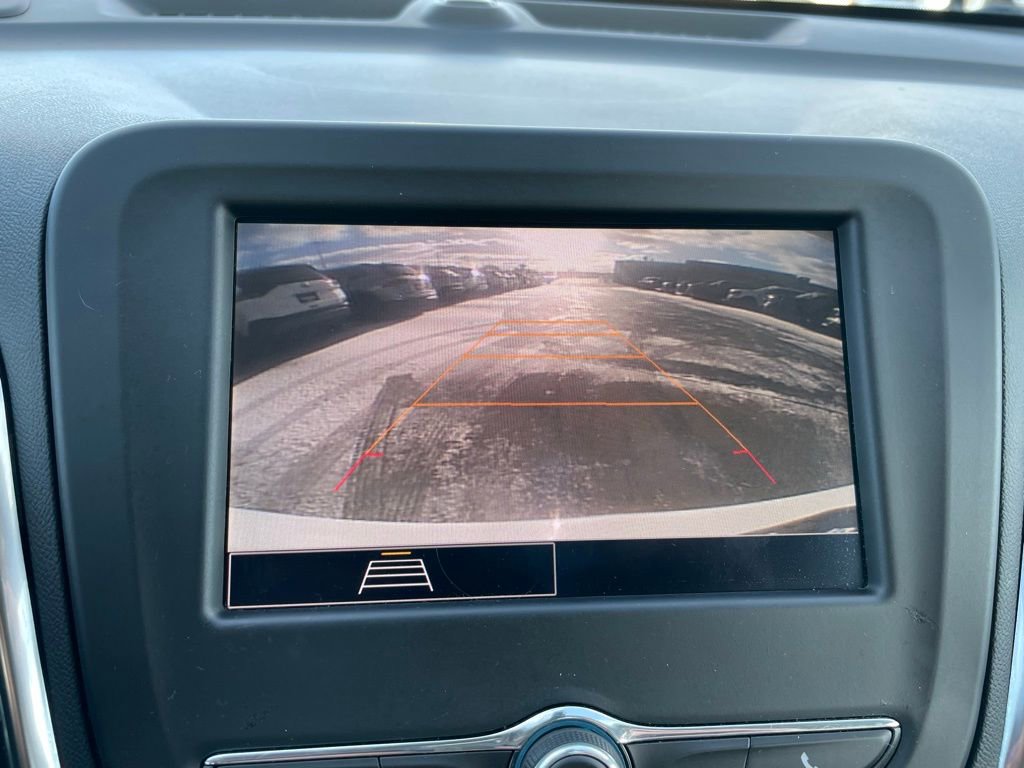 Used 2024 Chevrolet Equinox LT image 17