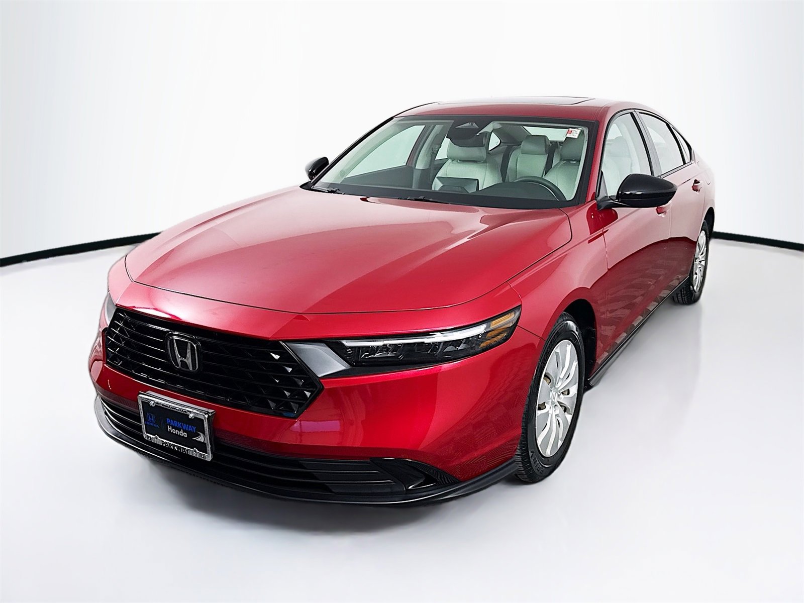 Used 2025 Honda Accord SE image 3