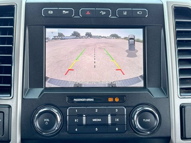 Used 2020 Ford F350 Lariat w/ Lariat Value Package AWD/4WD image 17