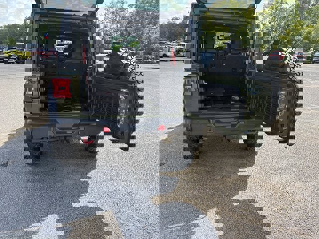 Used 2020 Jeep Wrangler Unlimited Rubicon w/ Quick Order Package 28Y Recon image 11