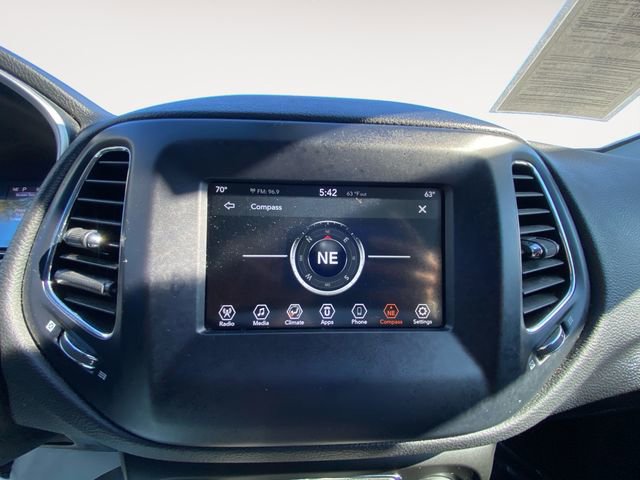 Used 2021 Jeep Compass Sport image 24
