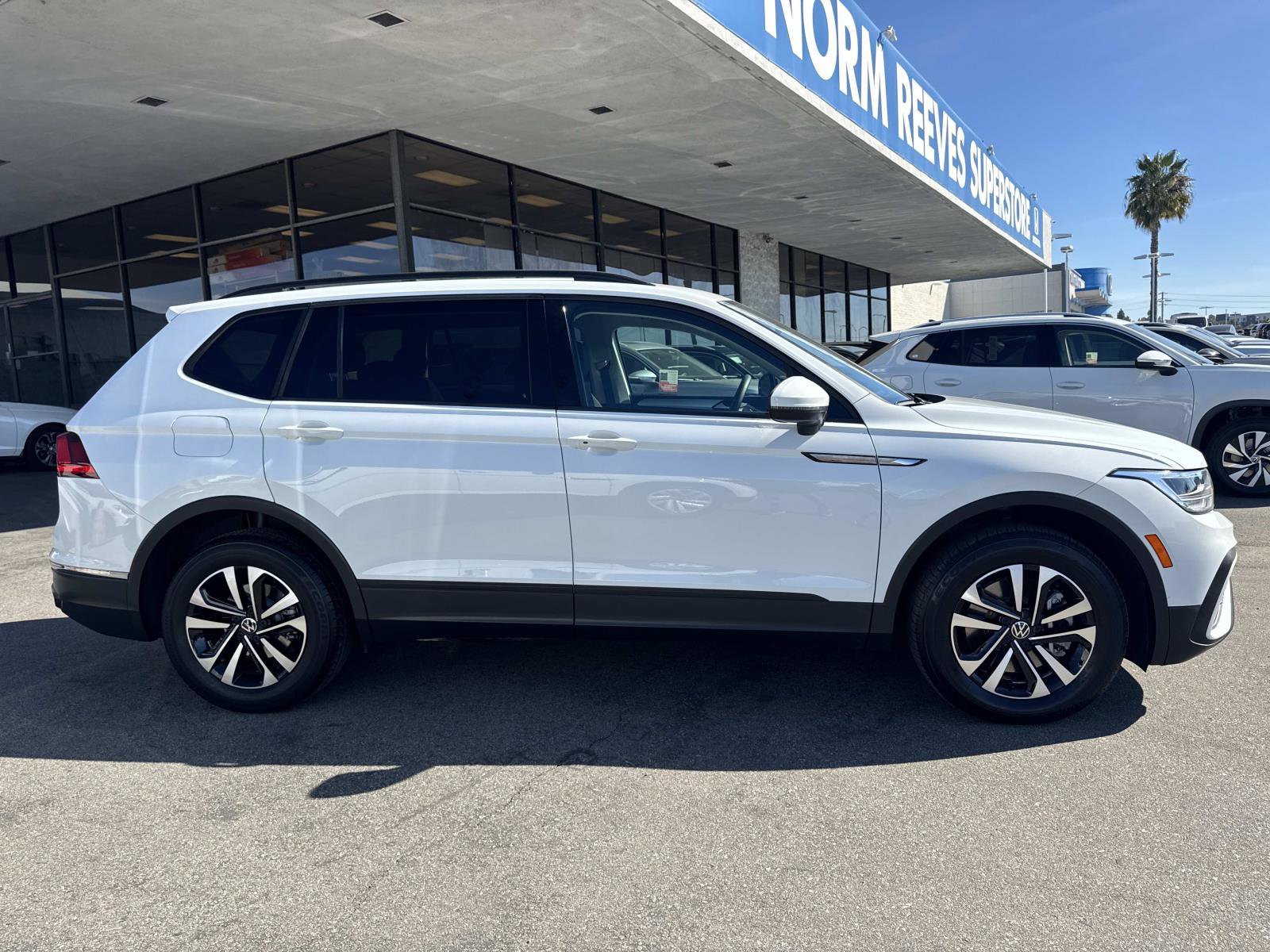 Certified 2022 Volkswagen Tiguan S image 6