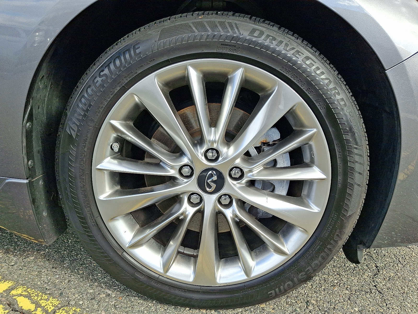 Used 2019 INFINITI Q50 Luxe w/ Essential Package (3.0T Luxe) image 8