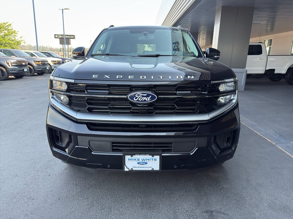 New 2027 Ford Expedition Max Platinum w/ Platinum Ultimate Package AWD/4WD image 2