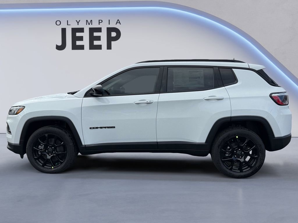 New 2026 Jeep Compass Latitude image 2