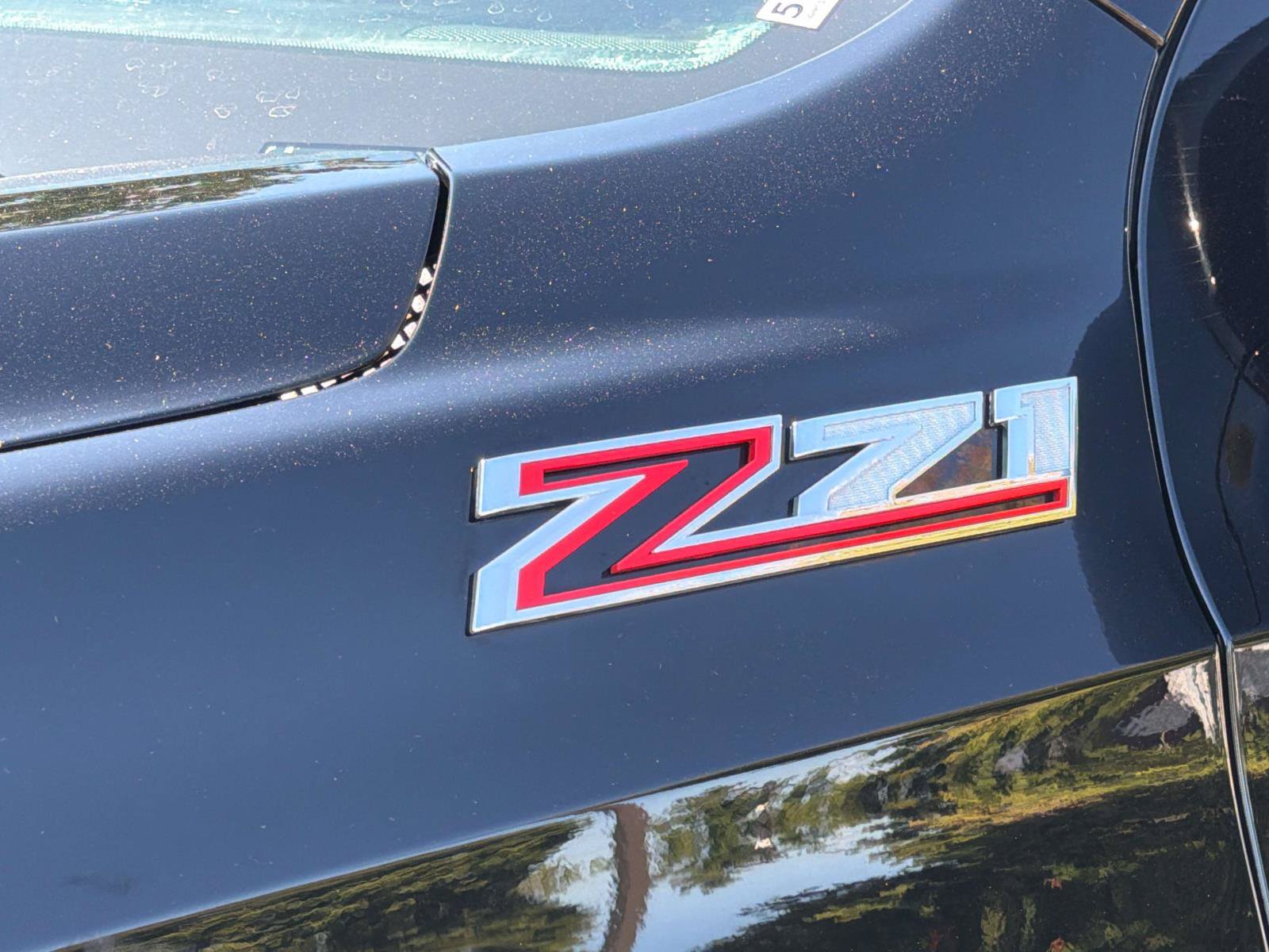 Used 2025 Chevrolet Tahoe Z71 AWD/4WD image 13