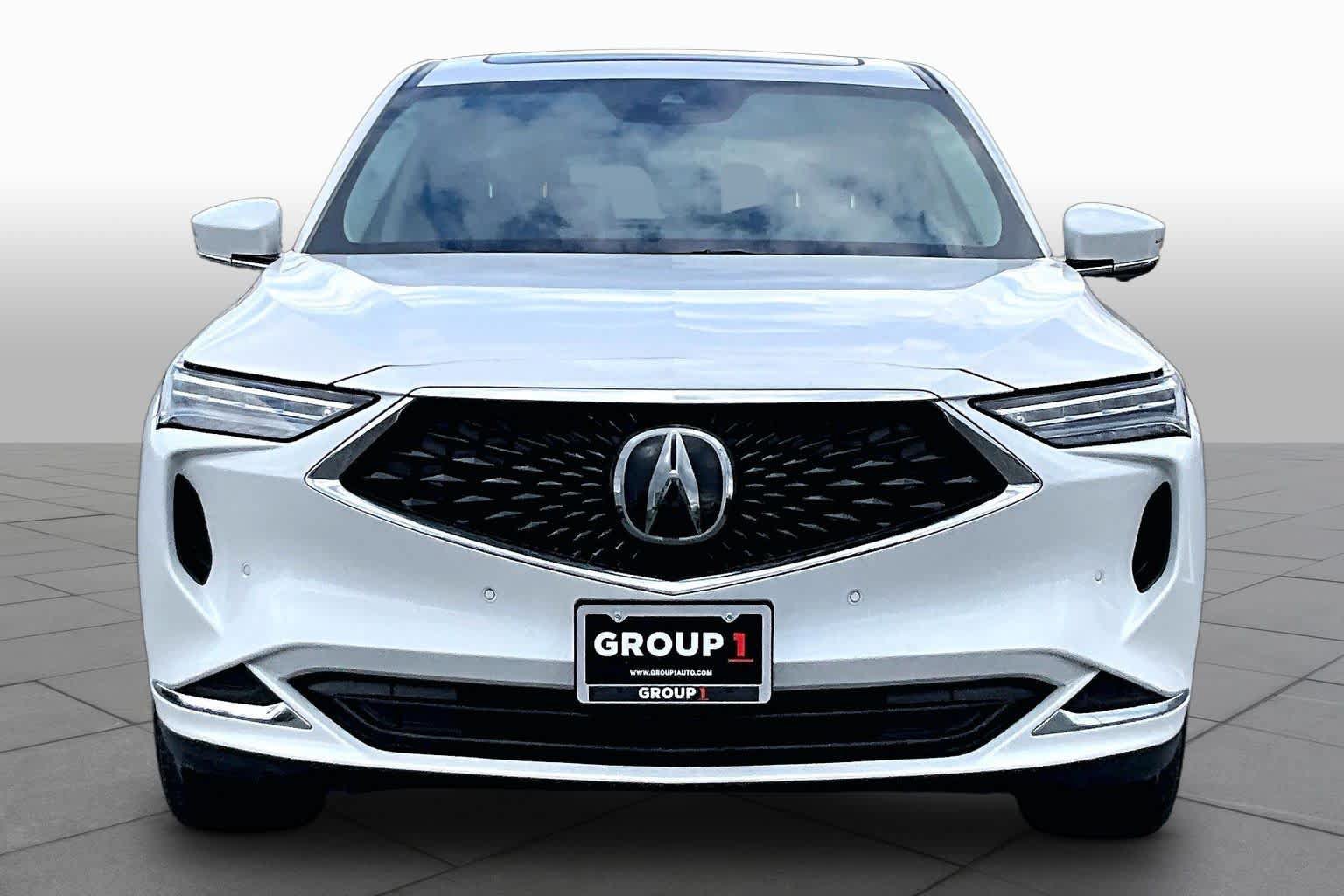 Used 2024 Acura MDX w/ Technology Package AWD/4WD image 4