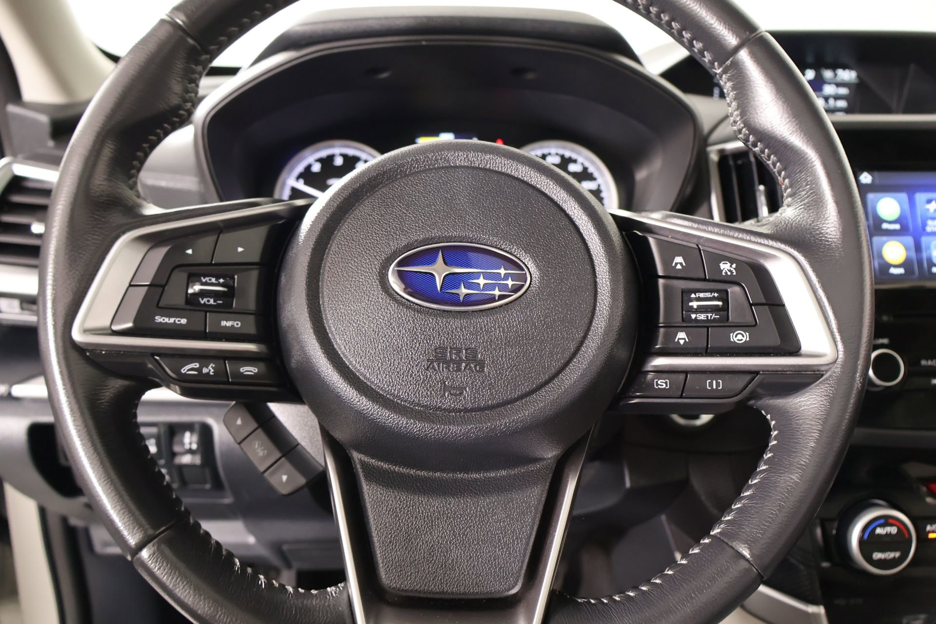 Used 2022 Subaru Forester Premium AWD/4WD image 3