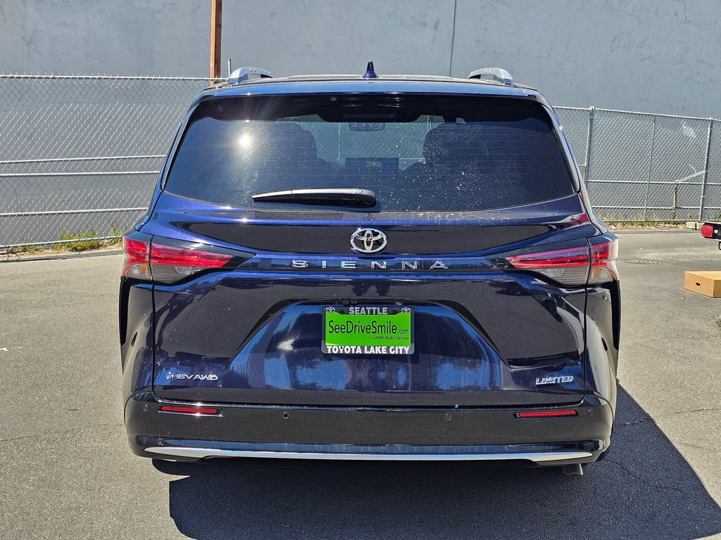 New 2026 Toyota Sienna Limited AWD/4WD image 6