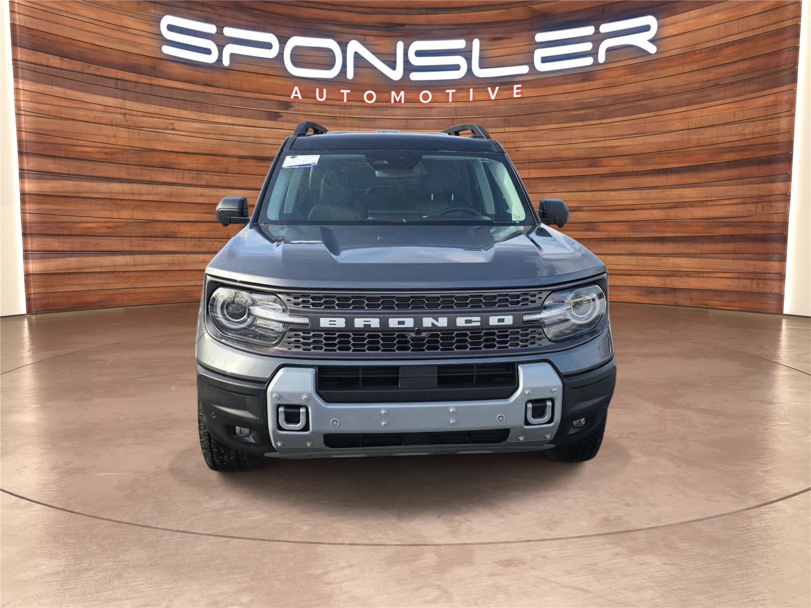 Used 2025 Ford Bronco Sport Badlands image 9