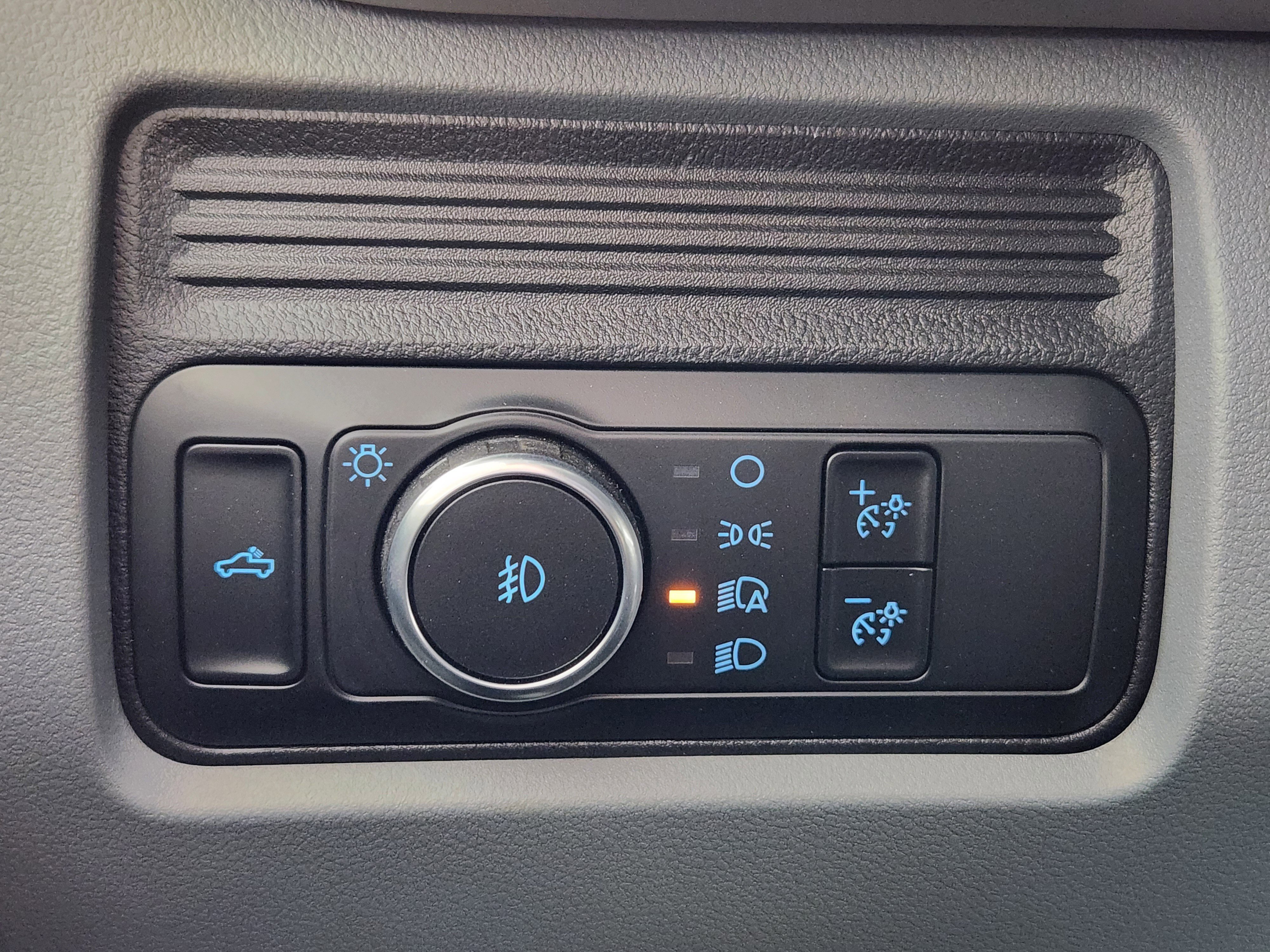 New 2026 Ford F250 XL w/ XL Chrome Package image 27