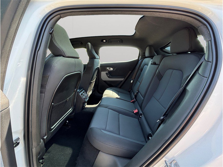 Used 2021 Polestar Polestar 2 AWD/4WD image 39