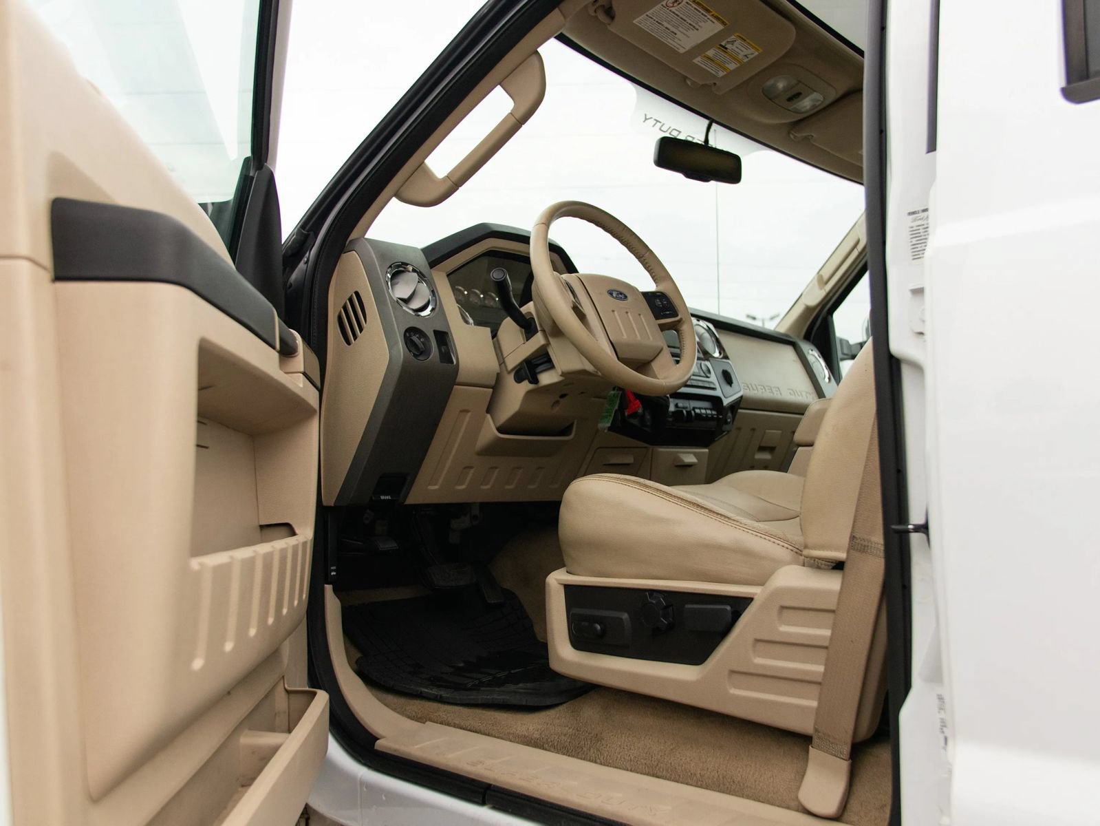 Used 2008 Ford F350 Lariat AWD/4WD image 21