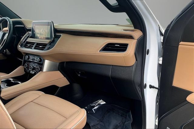 Used 2022 Chevrolet Tahoe Premier AWD/4WD image 27