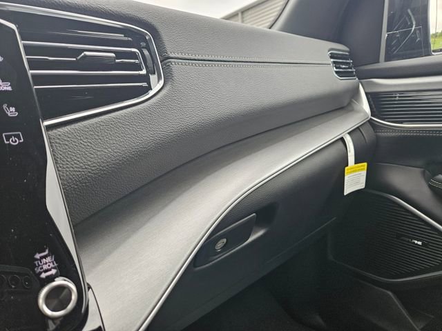 New 2025 Jeep Wagoneer L Series II w/ Convenience Group I image 18