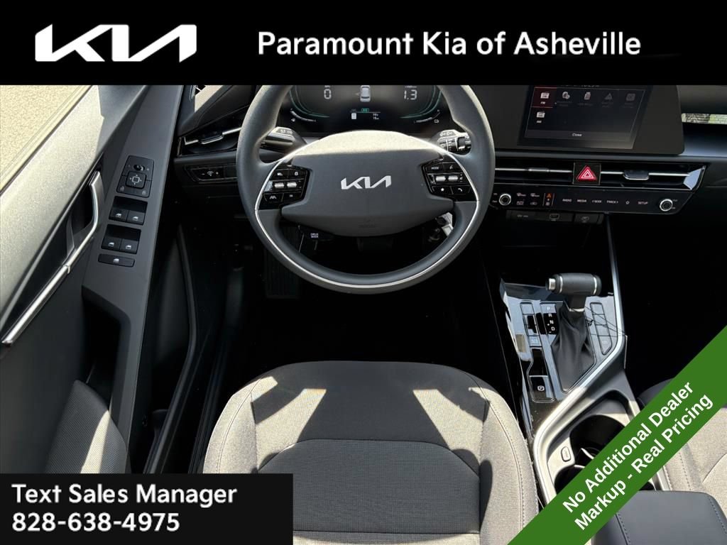 New 2026 Kia Niro LX FWD image 20