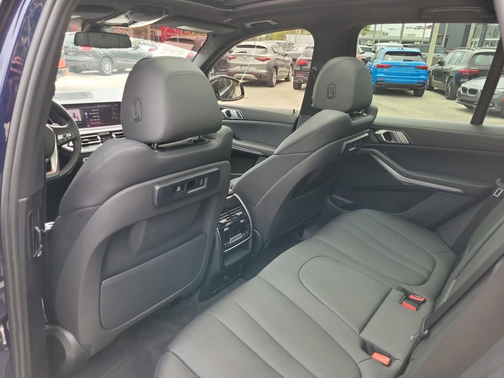 Used 2020 BMW X5 xDrive40i w/ Convenience Package image 14
