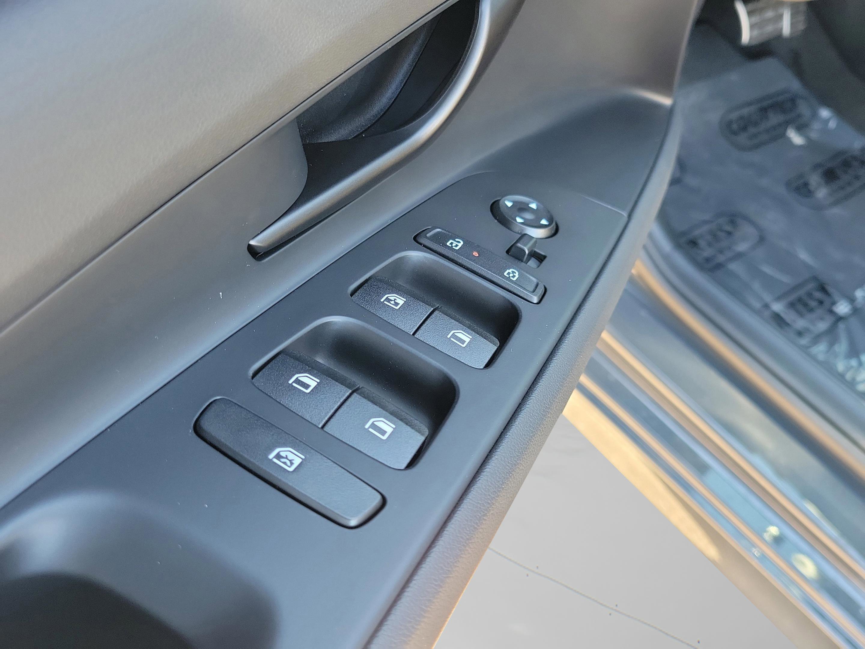 New 2026 Hyundai Elantra SEL Sport w/ Cargo Package image 32