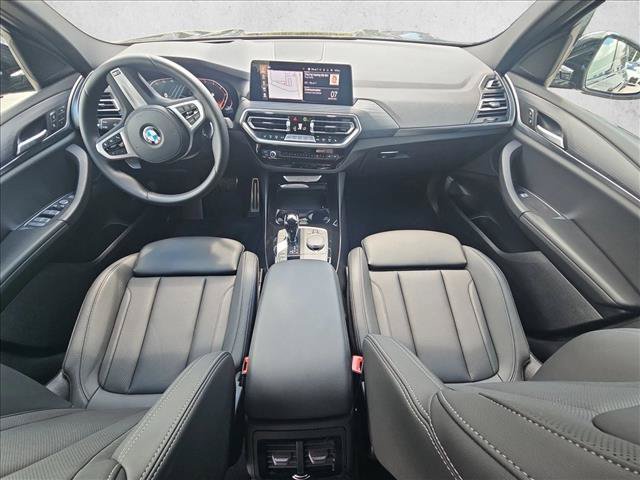 Used 2024 BMW X3 sDrive30i w/ M Sport Package RWD image 16