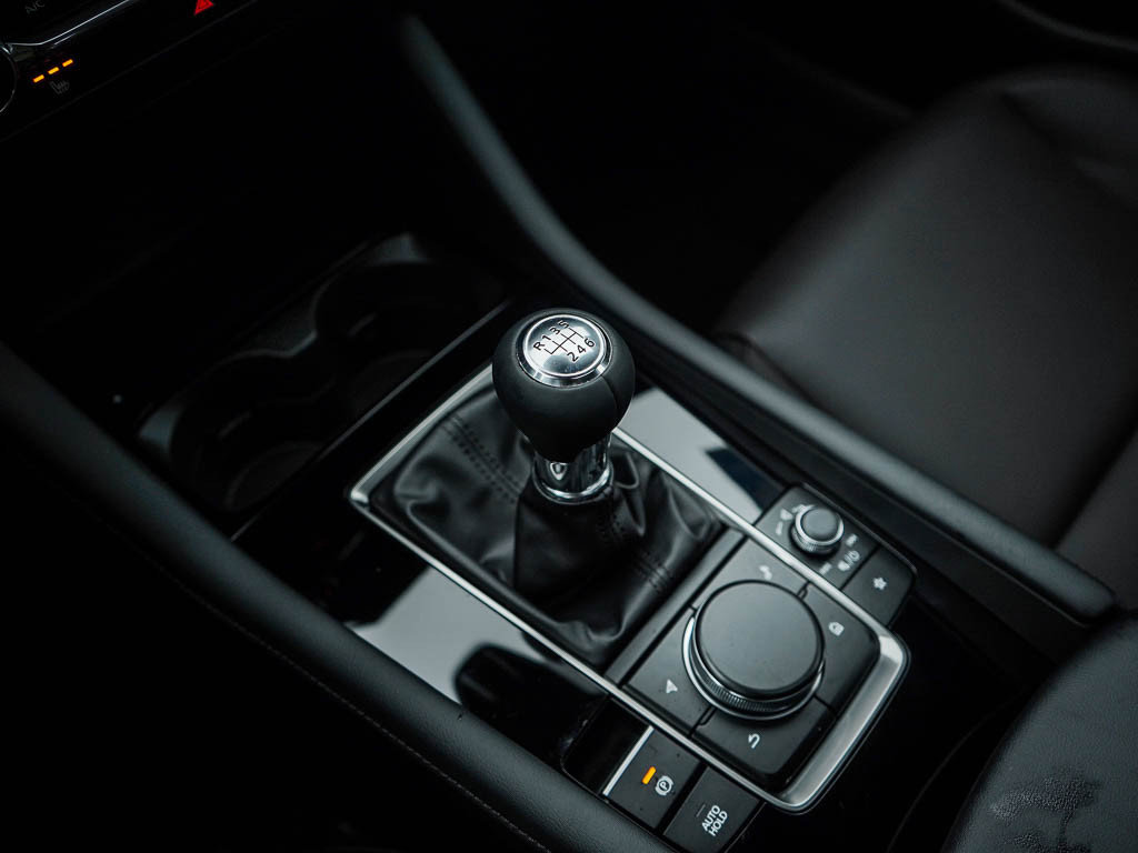 New 2026 MAZDA MAZDA3 2.5 S Hatchback w/ Premium Pkg FWD image 25