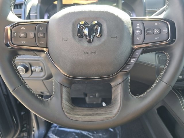 Used 2026 RAM 2500 Limited AWD/4WD image 43