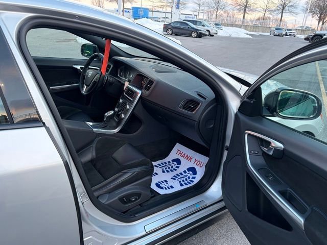 Used 2018 Volvo V60 T6 Polestar image 24