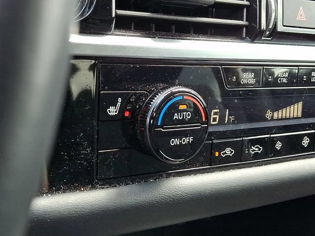 Used 2024 Nissan Pathfinder SV w/ SV Premium Package AWD/4WD image 27