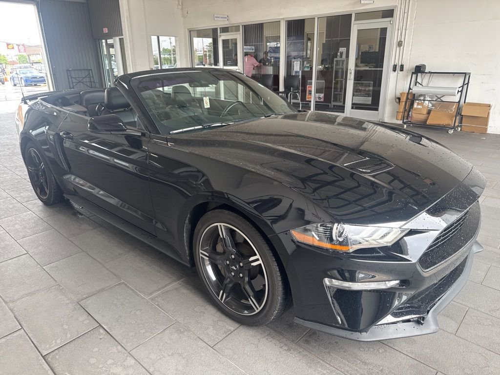Used 2019 Ford Mustang GT Premium w/ Equipment Group 401A RWD image 10
