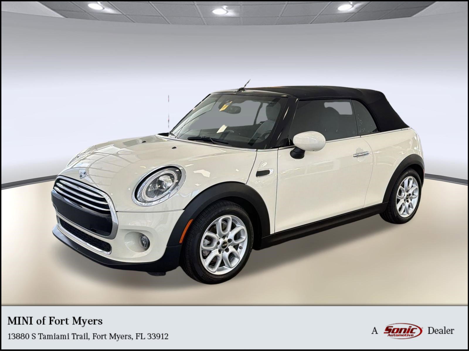 Used 2020 MINI Cooper Convertible w/ Signature Upholstery Package FWD image 1