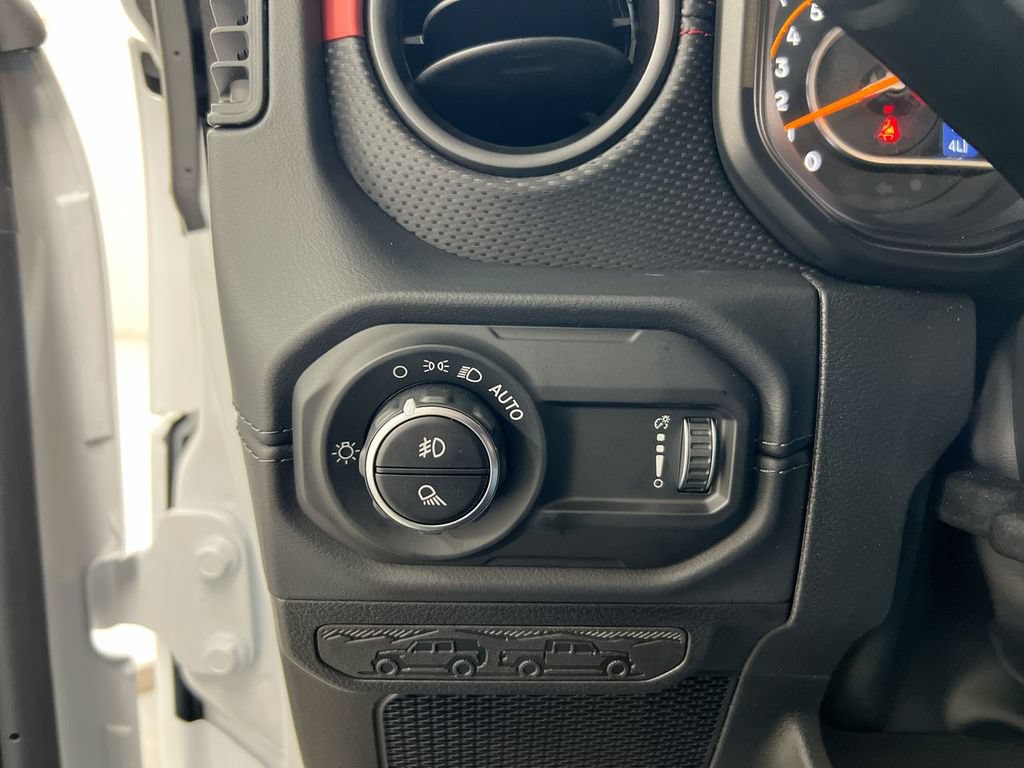New 2026 Jeep Gladiator Rubicon AWD/4WD image 12