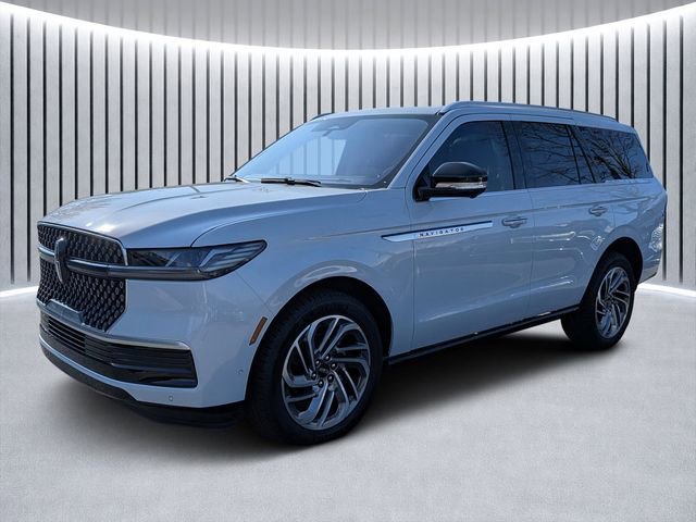 New 2025 Lincoln Navigator Reserve image 8