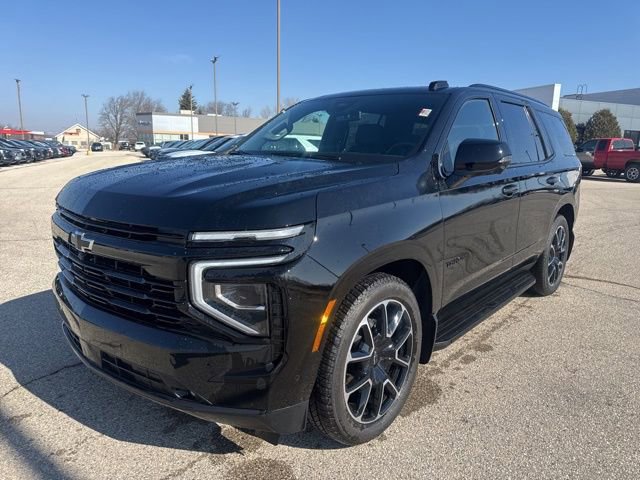 Used 2025 Chevrolet Tahoe RST w/ RST Capability Package image 2