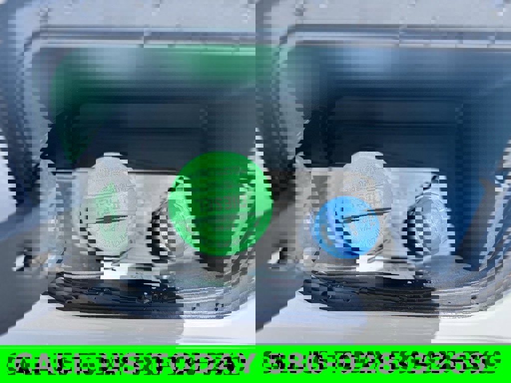 New 2025 Ford F250 Lariat w/ Chrome Package image 14