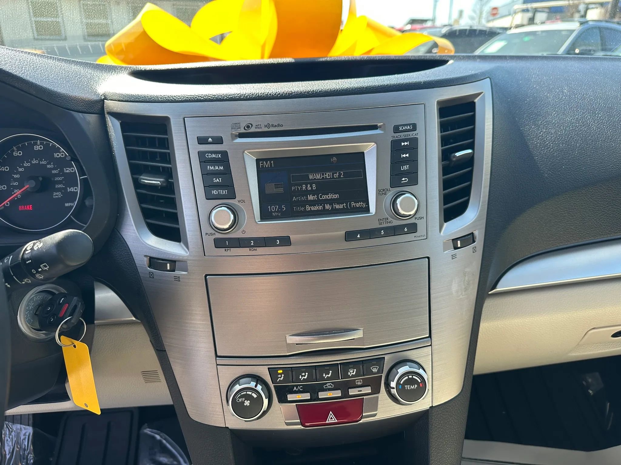 Used 2014 Subaru Outback 2.5i Premium image 21