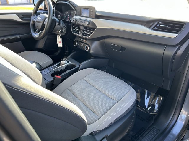 Used 2022 Ford Escape S image 10