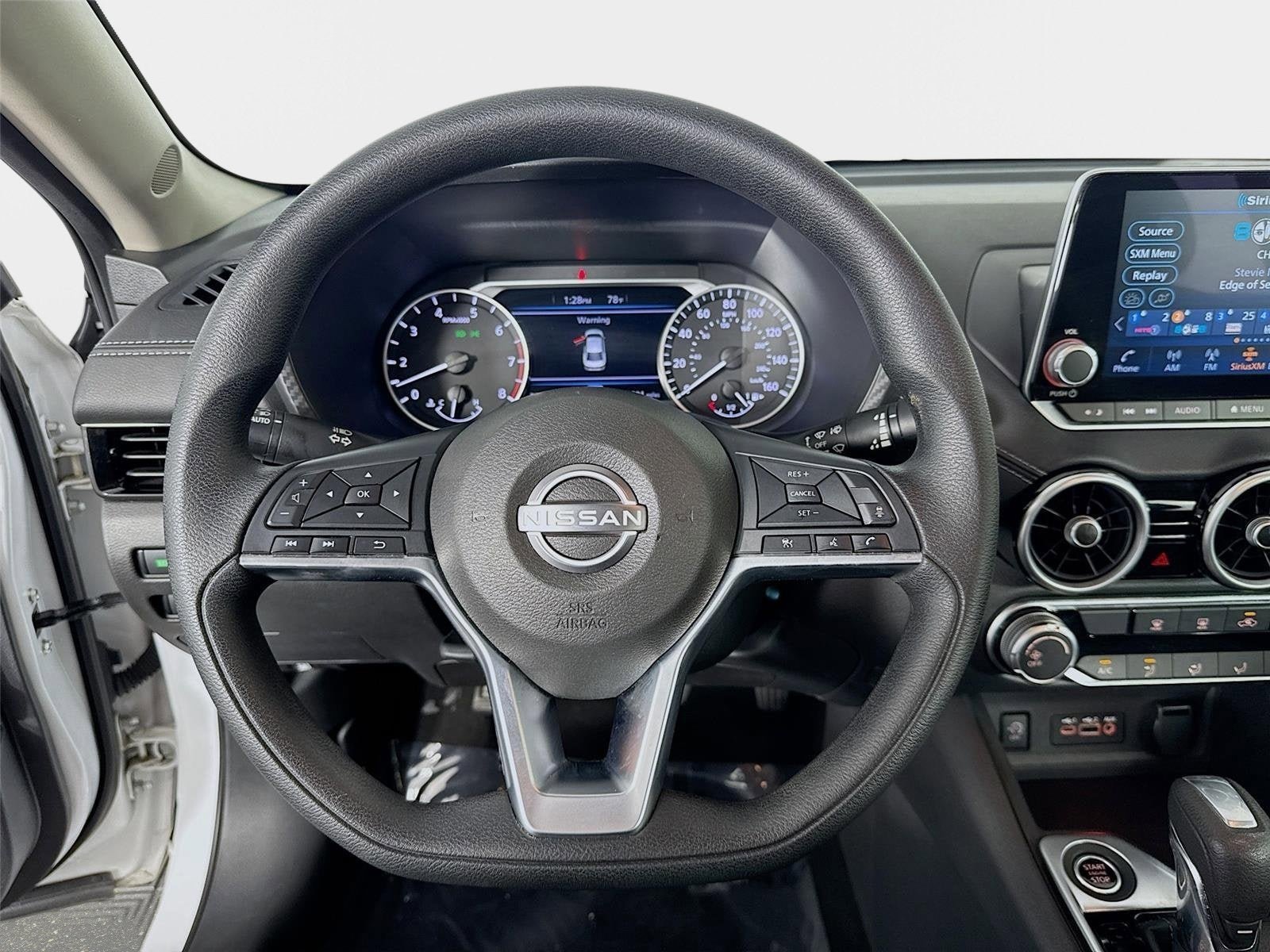 Used 2024 Nissan Sentra SV FWD image 12