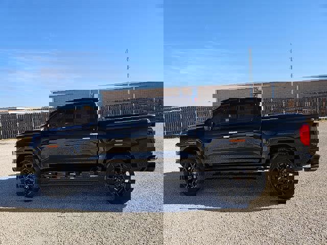 New 2026 GMC Canyon Denali w/ LPO, Denali Black Edition image 2