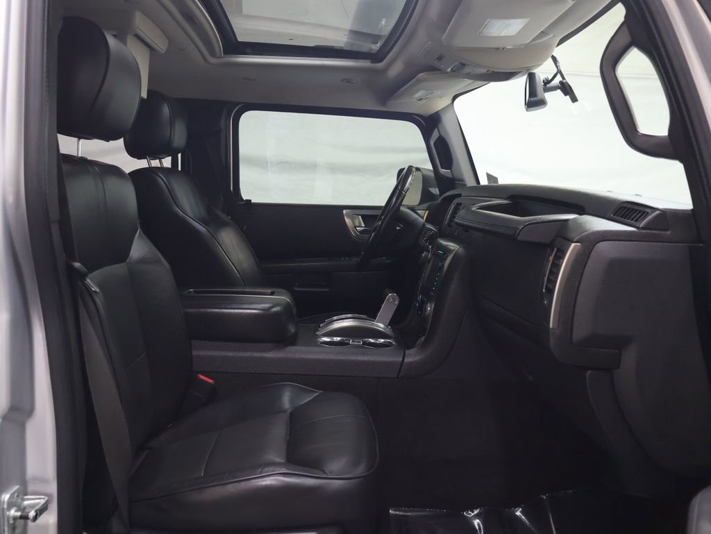 Used 2009 HUMMER H2 Luxury image 10