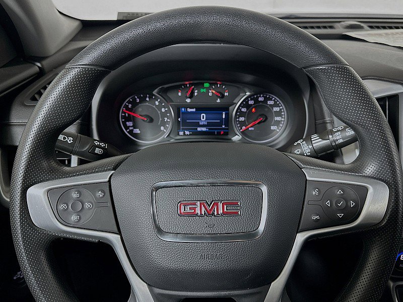 Used 2024 GMC Terrain SLE w/ Driver Convenience Package image 12