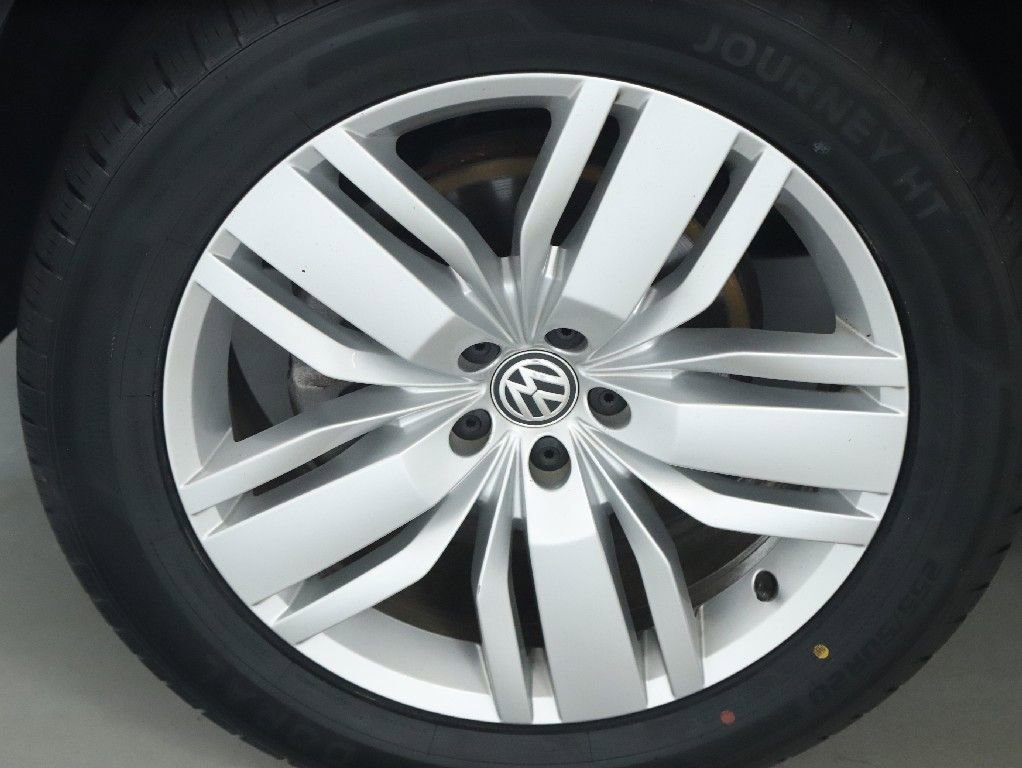 Used 2019 Volkswagen Atlas SEL AWD/4WD image 41