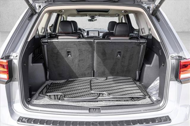 Used 2024 Volkswagen Atlas Peak Edition SEL AWD/4WD image 25
